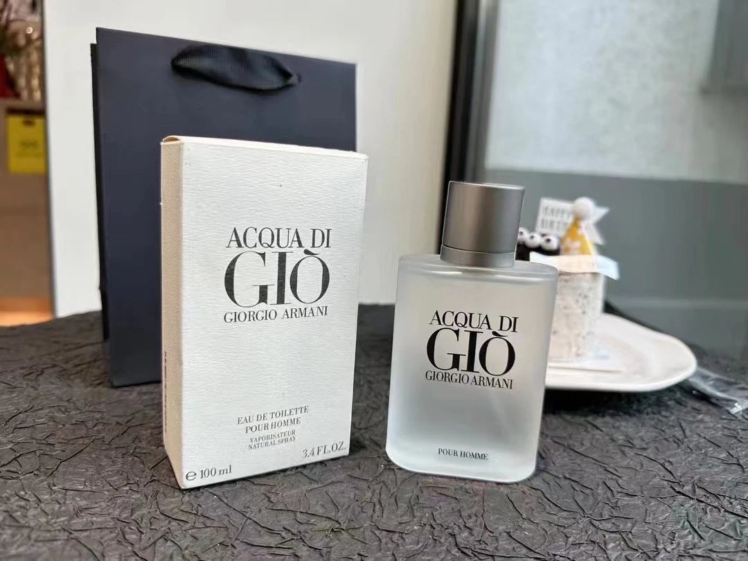 G*Send love to men Perfume