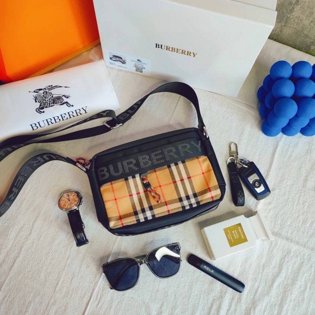 Burberry Handags
