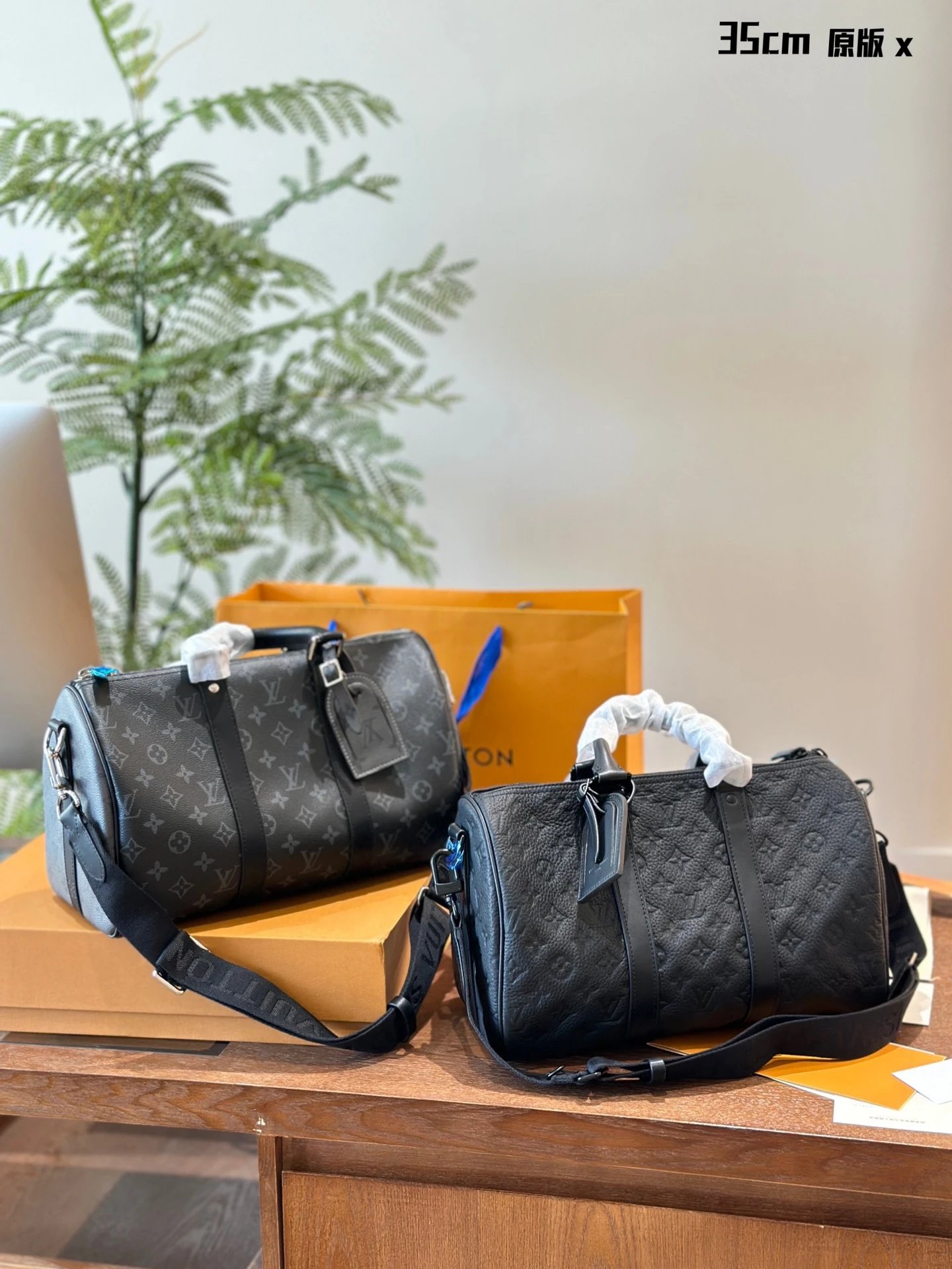 Louis Vuitton Handbags keepall35