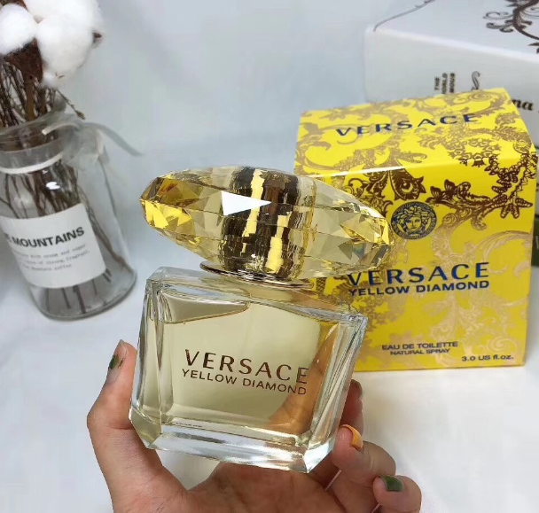 Versace Perfume